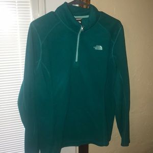 North face pullover